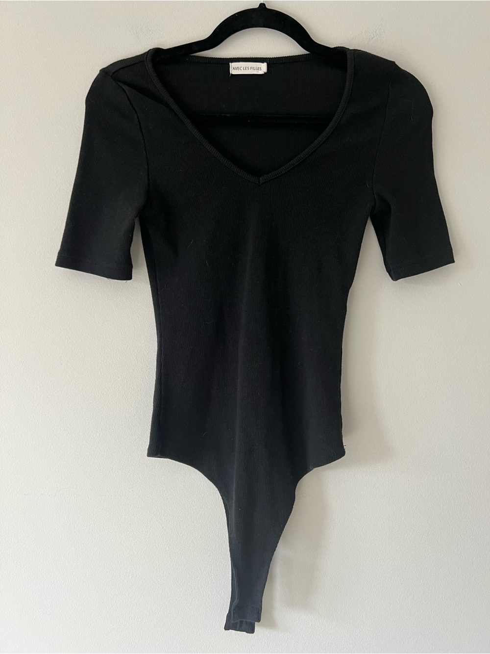 Avec Les Filles Black Ribbed V Neck Short Sleeve Bodysuit XS